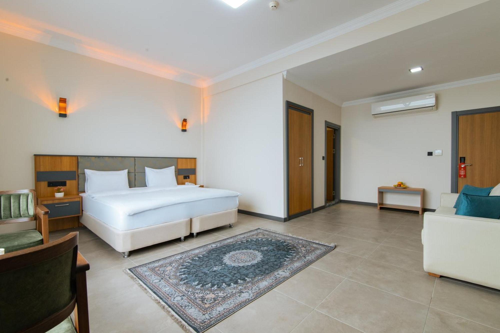 Fevzi Hoca Otel Trabzon Exterior foto